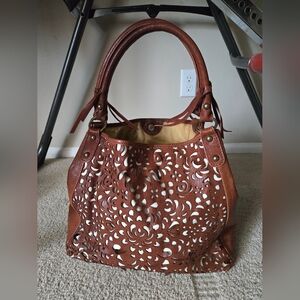 ISABELLA FIORE LG CARRY ALL BROWN LAZER CUT LEATHER ORGANIZER HOBO TOTE …
